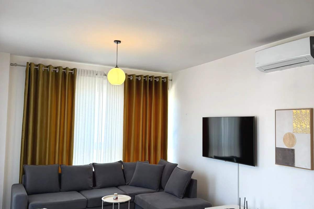 Shtepi me qera Apartament ne Tirane, 2+1, Mobilimi E mobiluar, Pagesa 800  Euro.