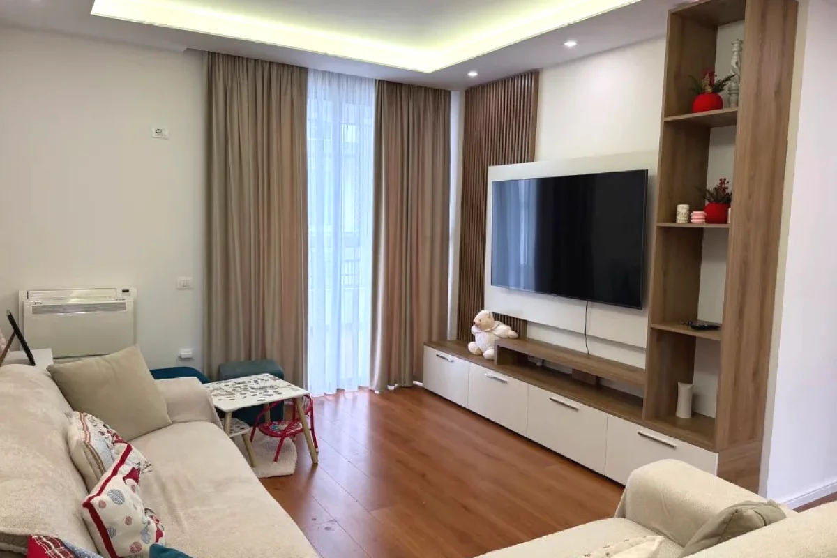 Shtepi me qera Apartament ne Tirane, 2+1, Mobilimi E mobiluar, Pagesa 750  Euro.