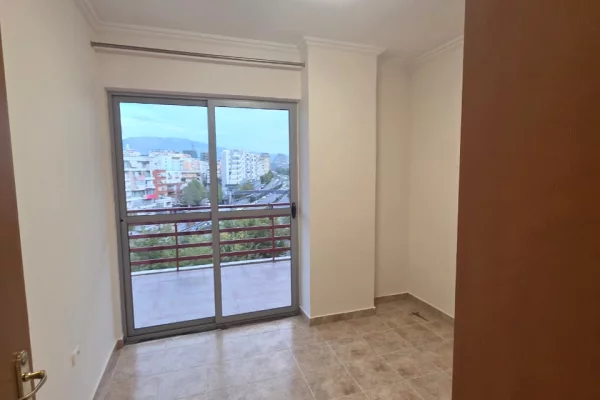 Shtepi me qera 2+1 ne Tirane - 500 Euro