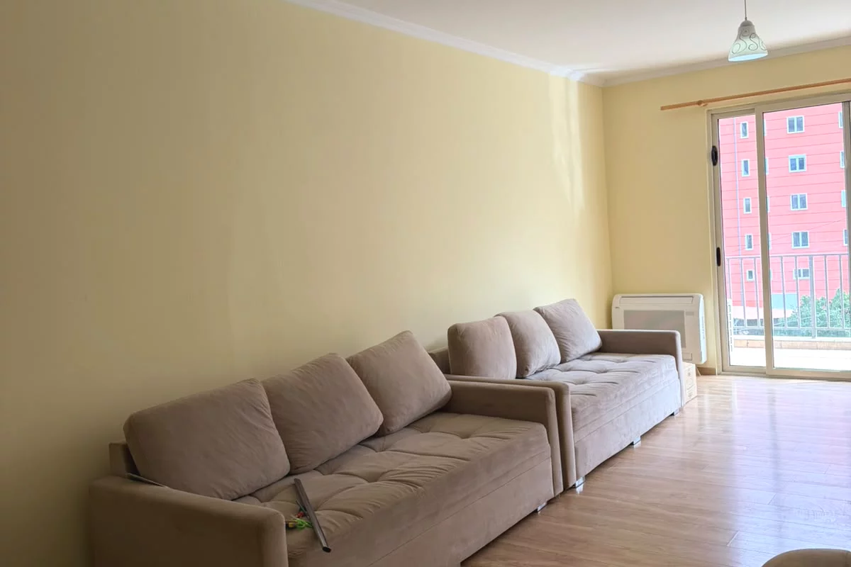 Shtepi me qera Apartament ne Tirane, 2+1, Mobilimi E mobiluar, Pagesa 450  Euro.