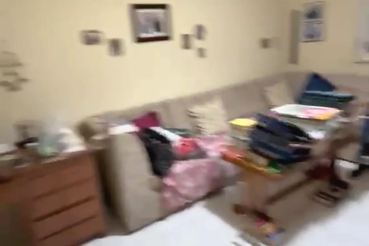 Shtepi ne shitje Apartament ne Tirane, 3+1, Mobilimi E mobiluar, Pagesa 190,000  Euro.