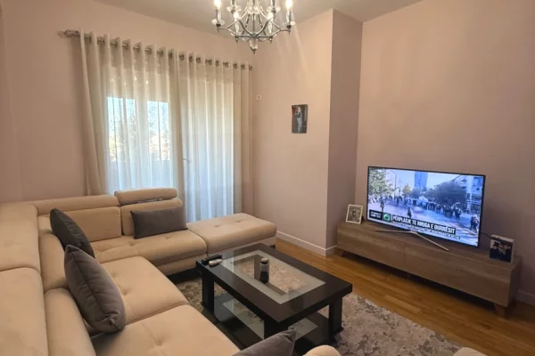 Shitet apartament 2+1 te Golden Park Residence , Misto Mame , Yzberisht , Unaza e Re.