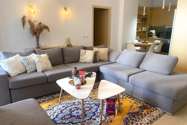 Shtepi me qera 2+1 ne Tirane - 600 Euro