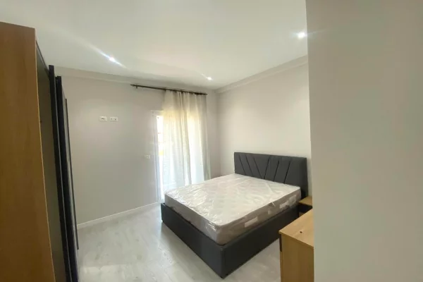 Shtepi me qera 2+1 ne Tirane - 500 Euro