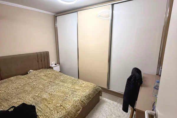 Shtepi ne shitje 1+1 ne Tirane - 140,000 Euro