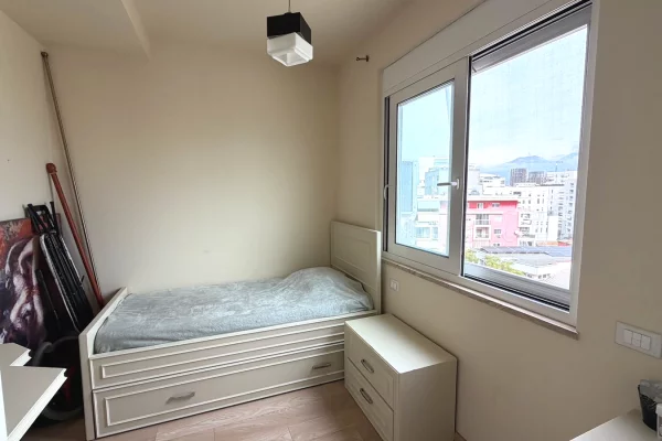 Shtepi me qera 2+1 ne Tirane - 700 Euro