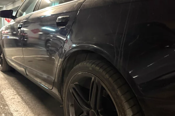 Makina ne shitje ne Tirane, Audi, 2006 Diesel,Kambio Automatik Pagesa 250,000  Leke.