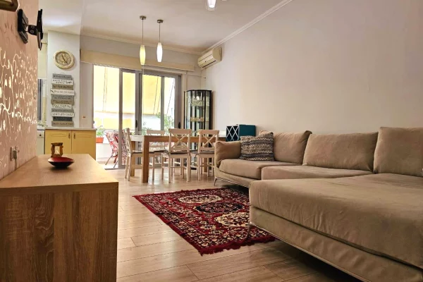 SHITET : APARTAMENT 2+1 + 1 GARAZH /zona: LIQENI THATE
