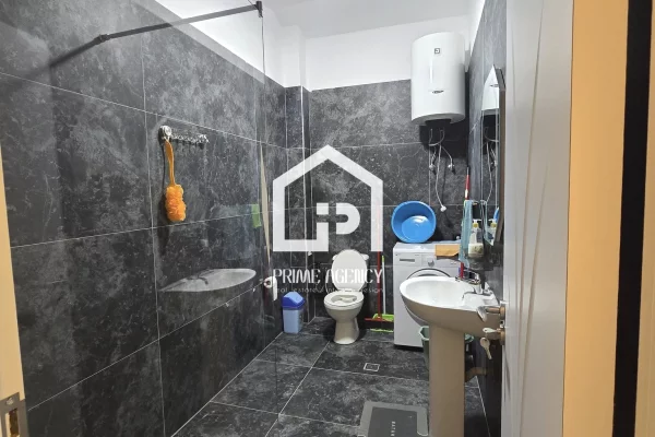 Shtepi ne shitje Apartament ne Pogradec, 1+1, Mobilimi E mobiluar, Pagesa 100,000  Euro.