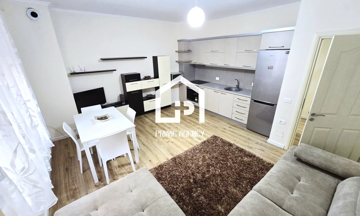 Shtepi ne shitje Apartament ne Pogradec, 1+1, Mobilimi E mobiluar, Pagesa 85,000  Euro.