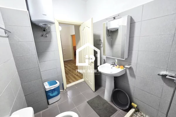 Shtepi ne shitje Apartament ne Pogradec, 1+1, Mobilimi E mobiluar, Pagesa 85,000  Euro.
