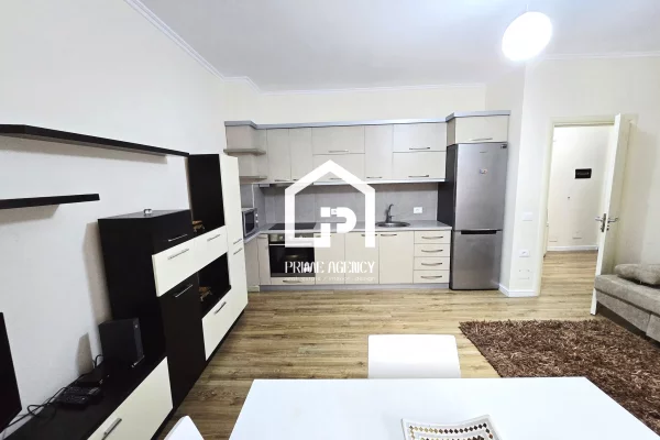 Shtepi ne shitje Apartament ne Pogradec, 1+1, Mobilimi E mobiluar, Pagesa 85,000  Euro.