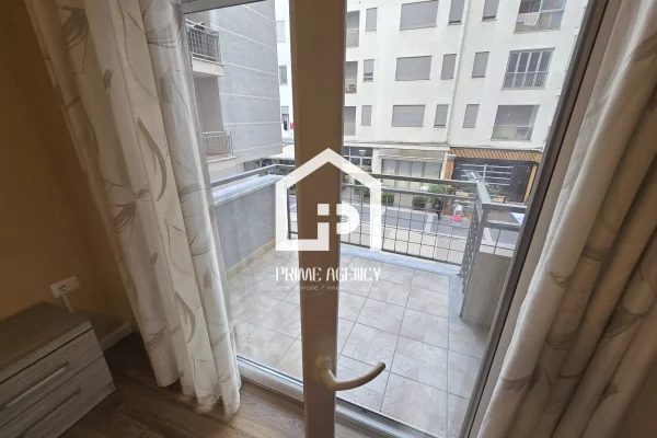 Shtepi ne shitje Apartament ne Pogradec, 1+1, Mobilimi E mobiluar, Pagesa 85,000  Euro.