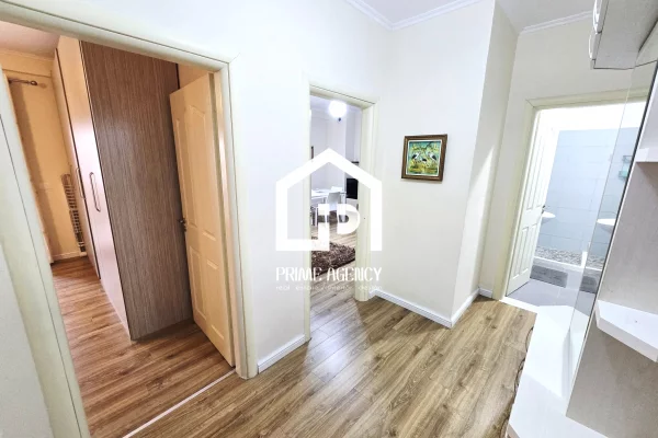 Shtepi ne shitje Apartament ne Pogradec, 1+1, Mobilimi E mobiluar, Pagesa 85,000  Euro.