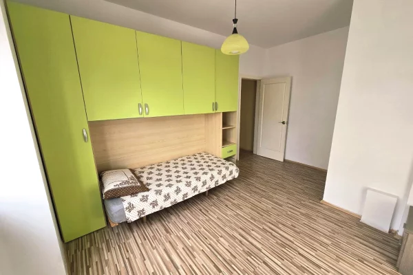 Shtepi me qera Apartament ne Tirane, 2+1, Mobilimi E mobiluar, Pagesa 70,000  Leke.