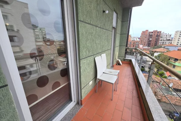 Shtepi me qera Apartament ne Tirane, 2+1, Mobilimi E mobiluar, Pagesa 70,000  Leke.