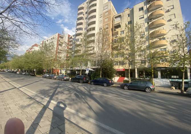 Business Property in Sale 1+1 in Tirana - 1,400,000 Euro