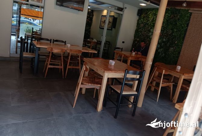 Biznese ne shitje 2+1 ne Tirane - 22,000 Euro