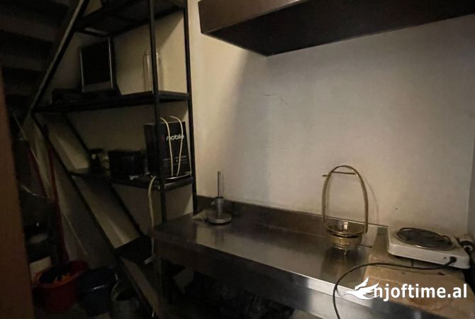 Lokal + bilardo me qera 