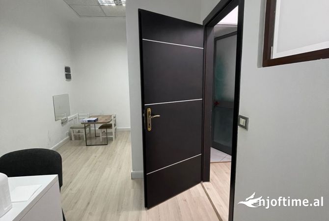 Business Property in Sale 1+1 in Tirana - 95,000 Euro