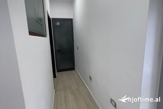 Ambient biznesi per shitje 