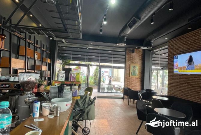 Business Property in Sale 2+1 in Tirana - 450,000 Euro