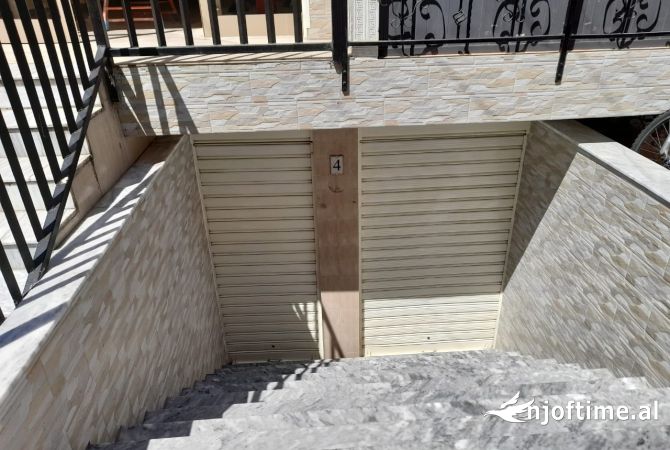 Business Property in Sale 1+1 in Tirana - 155,000 Euro