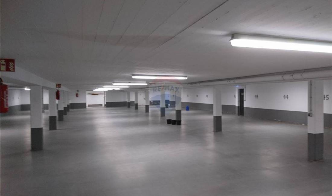 Garazh ne Shitje Kati -1