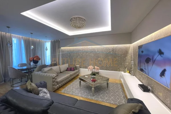 Shtepi ne shitje Apartament ne Tirane, 3+1, Mobilimi E mobiluar, Pagesa 390,000  Euro.