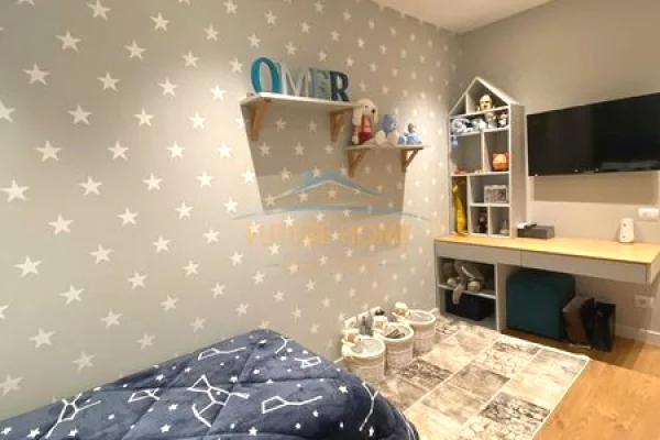 Shtepi ne shitje Apartament ne Tirane, 2+1, Mobilimi E mobiluar, Pagesa 355,000  Euro.