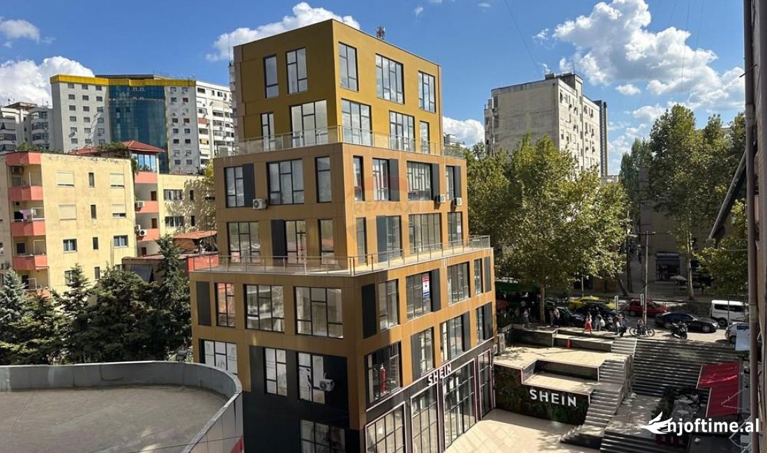 QIRA APARTAMENT PER ZYRA OSE BANIM!