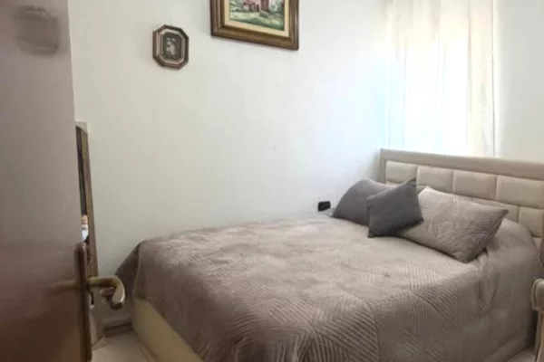 House for Rent Garsoniere in Tirana - 30,000 Leke