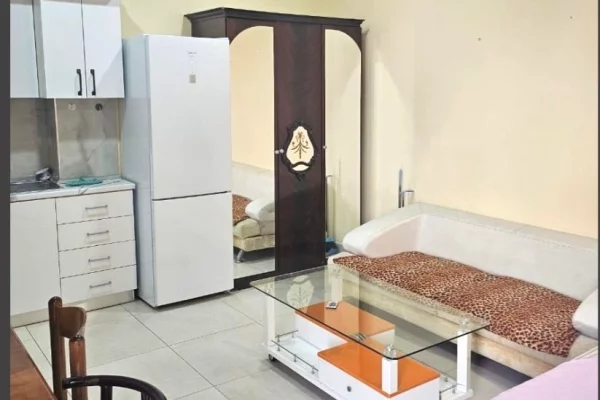 Shtepi me qera Garsoniere ne Tirane - 22,000 Leke