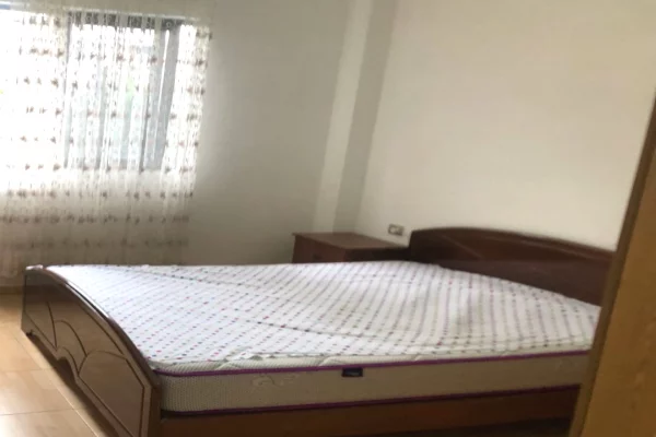 1+1,32.000 lek me ujin e perfshire, 350 metra posht Xhamis Don Bosko 