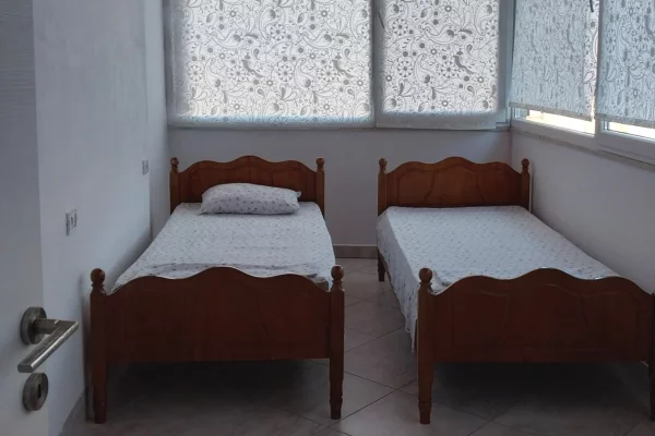 Shtepi me qera Garsoniere ne Tirane - 25,000 Leke