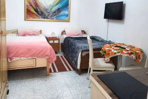 Shtepi me qera Garsoniere ne Tirane - 30,000 Leke