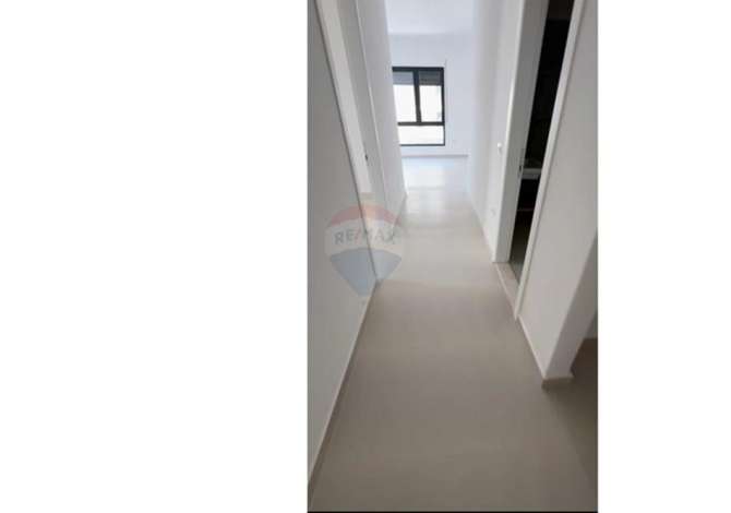 Business Property for Rent 1+1 in Tirana - 500 Euro