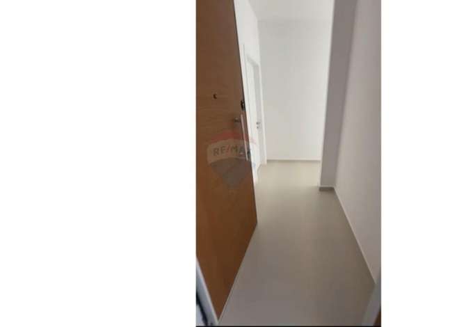 Business Property for Rent 1+1 in Tirana - 500 Euro