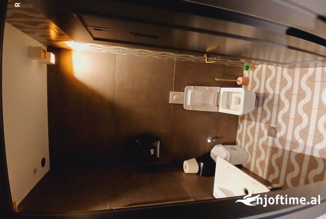 BAR-KAFE PER SHITJE TEK QENDRA KRISTAL CENTER