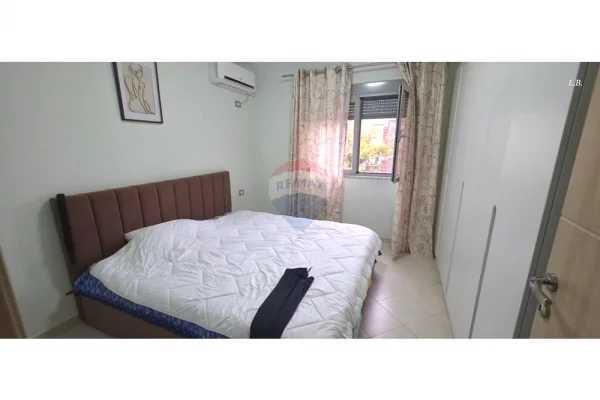 Appartamento in vendita a Tirana 1+1, Arredato