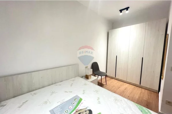 Shtepi me qera Apartament ne Tirane, 1+1, Mobilimi E mobiluar, Pagesa 850  Euro.