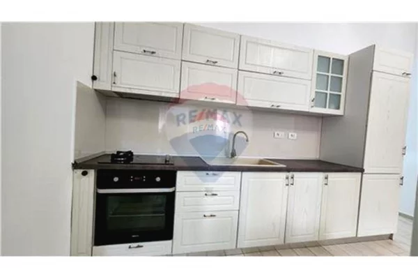 Shtepi me qera Apartament ne Tirane, 1+1, Mobilimi E mobiluar, Pagesa 600  Euro.