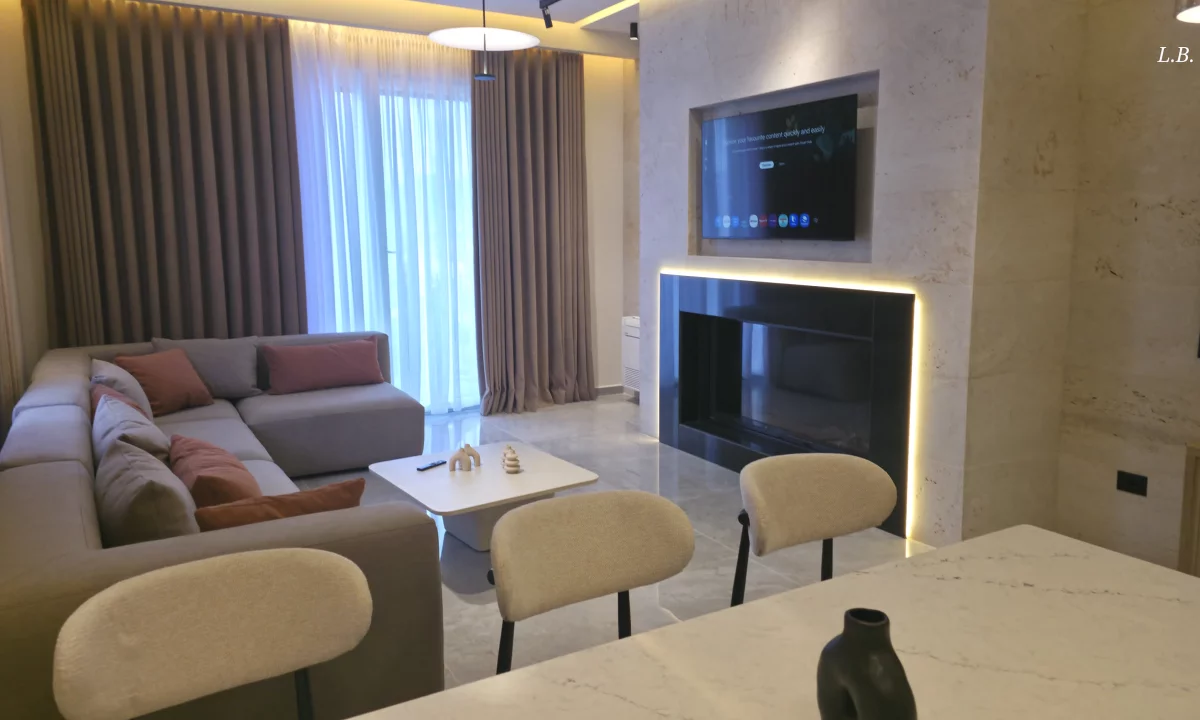 Shtepi me qera Apartament ne Tirane, 3+1, Mobilimi E mobiluar, Pagesa 3,000  Euro.