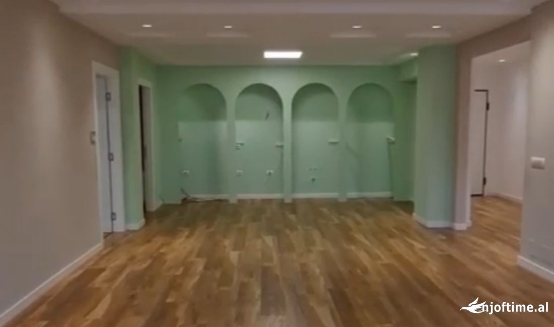 Apartament 3+1+2 per Zyre me Qira ne Rrugen e Elbasanit, prane Ambasades Amerikane