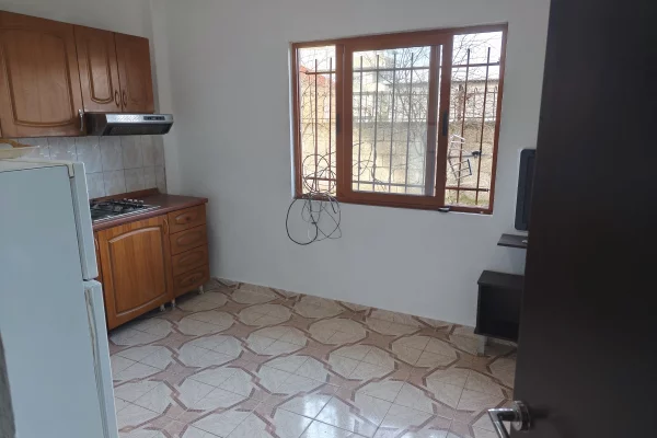 Apartment for rent in Tirana 2+1, In Part