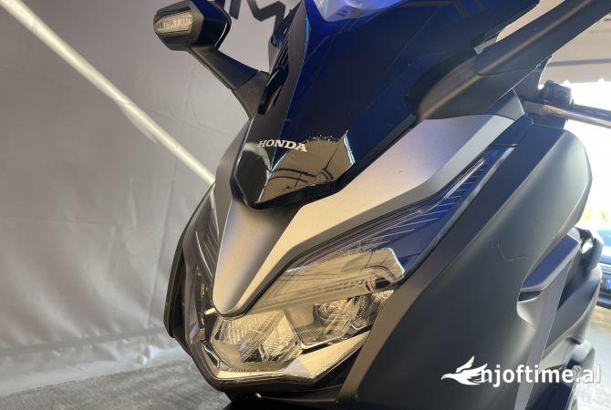 Moto e Scooter in vendita a Tirana - 5,500 Euro