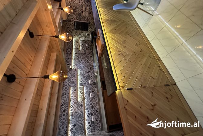 Lokal me qera ne astir