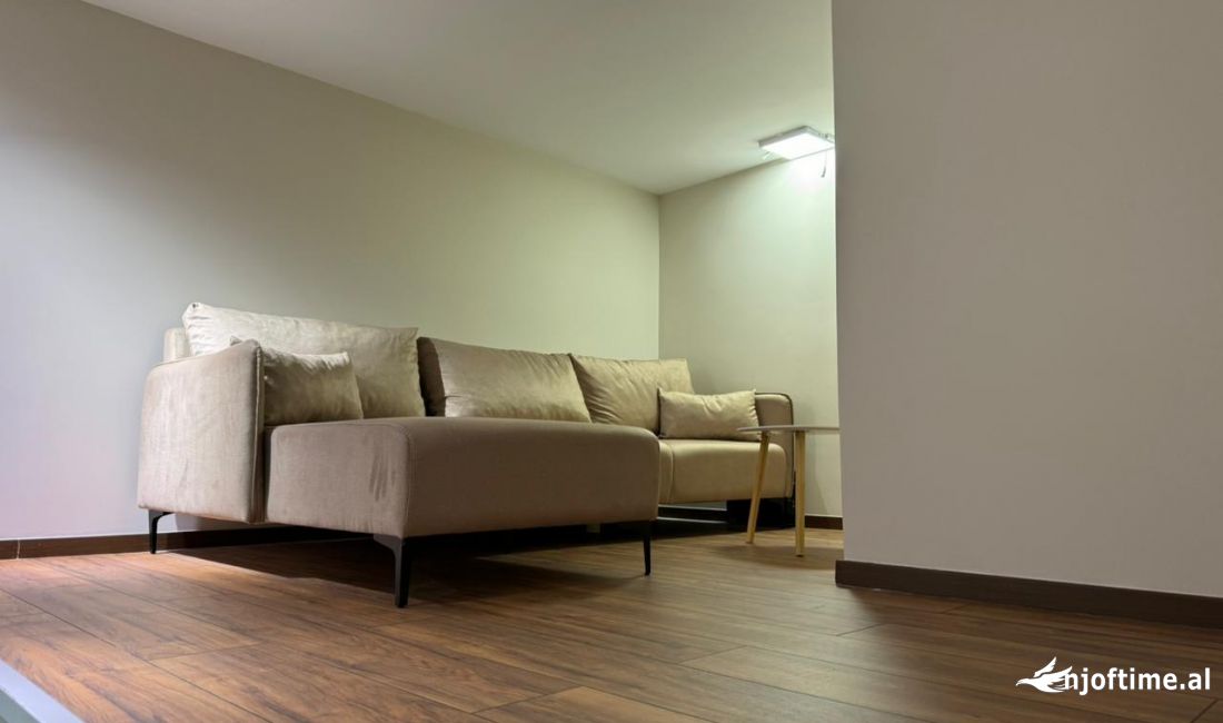 Jepet zyre dupleks me qira te Hipoteka 350 euro