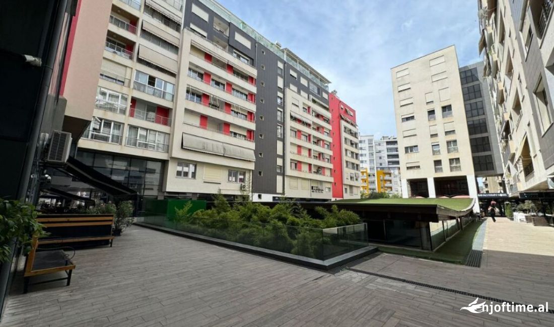 Japim Njesi Komerciale Per Qira Te Kompleksi Nobis 1700 euro