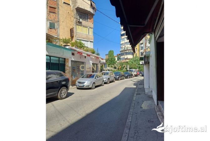 Business Property in Sale 1+1 in Tirana - 150,000 Euro